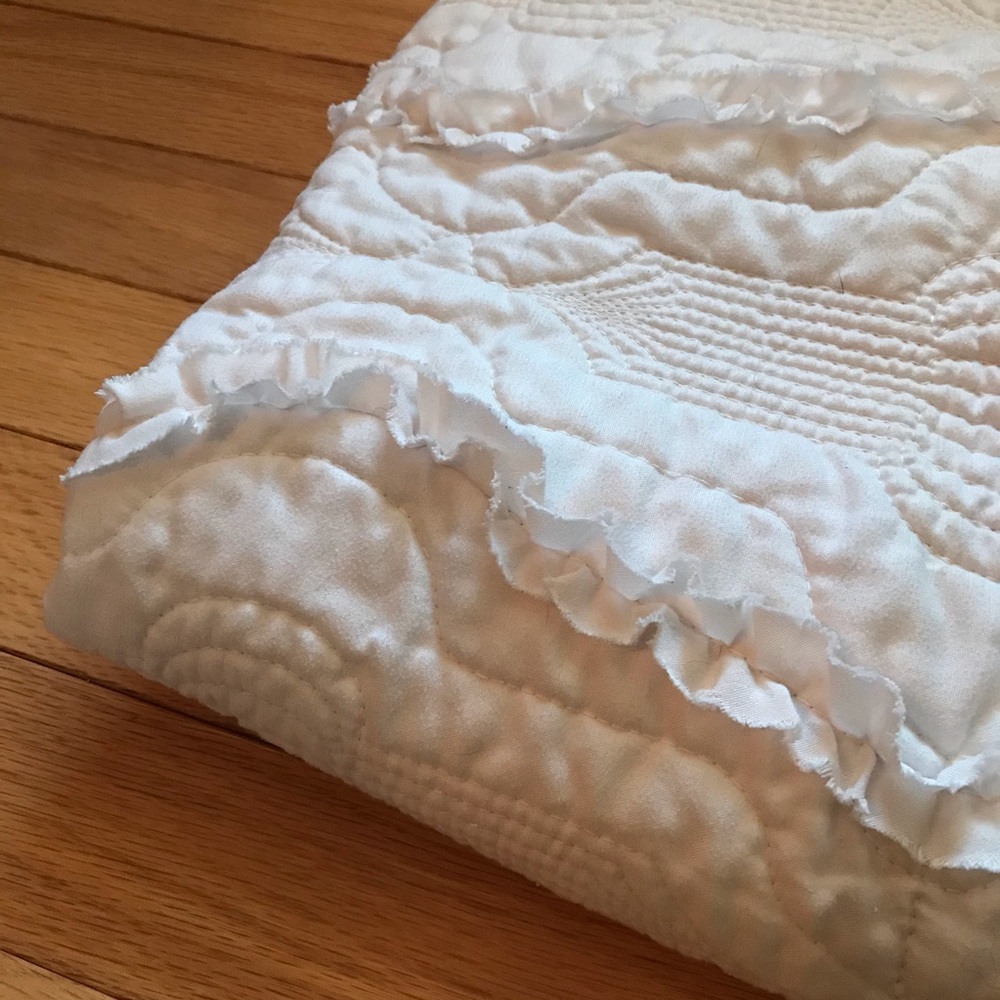 Crib Blanket in Cream